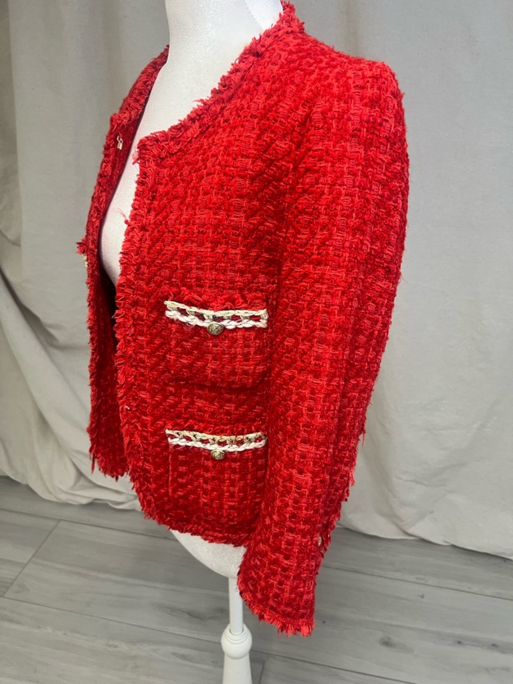 Zara Red Tweed Fantasy Fabric Blazer Jacket A455 Gold Buttons Sz S French Girl - Picture 4 of 10